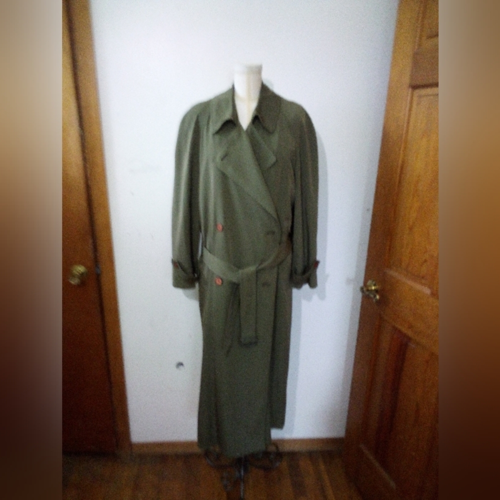 Harve Bernard rain trench coat size large 14